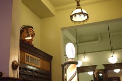 -IMUSE BARBER SHOP