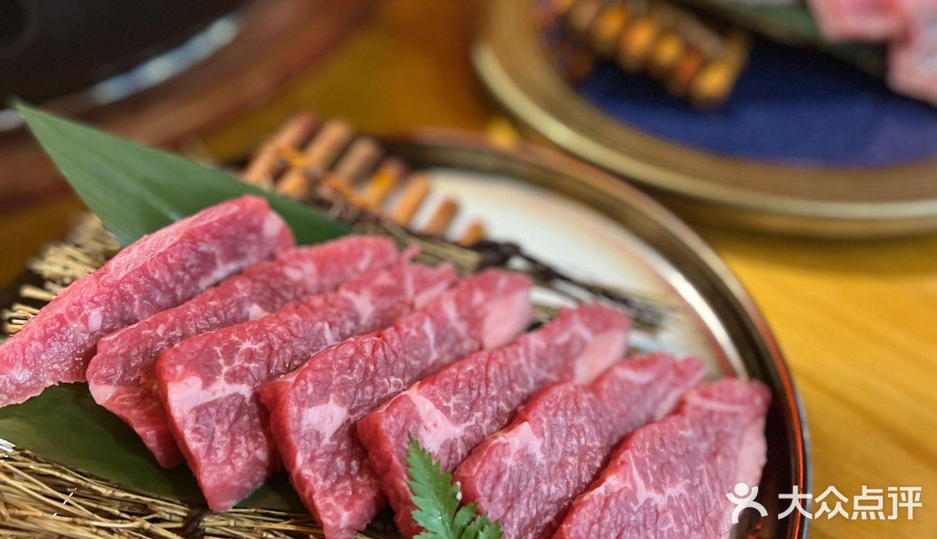 这家神仙烤肉店新店肉肉专卖来啦[礼花]