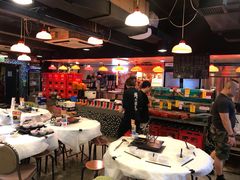 大堂-鲜入围煮花胶鸡海鲜火锅