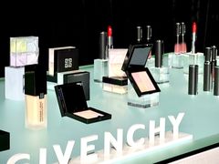 -交通银行前滩31演艺中心