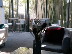 -穹六人间 people 6(岳阳路店)