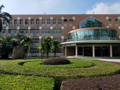 -广东外语外贸大学(白云山校区)