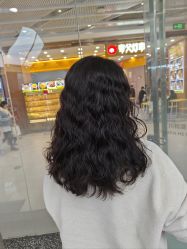 -川和潮人