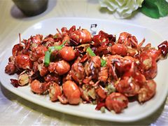 -巴厘龙虾·榜首油焖大虾(音乐学院·沿江酒馆店)