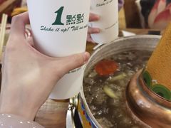 -毛辣果·贵州红酸汤牛肉火锅(西单店)