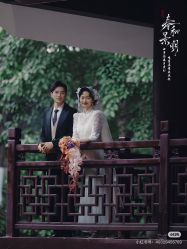 -喜爱高定婚纱摄影
