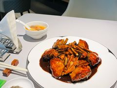 毛蟹炒年糕-屋里厢上海菜馆