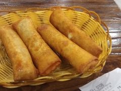 韭黄肉春卷-韩萍老南京馄饨(河西万达店)