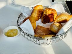 餐前面包-AZUR聚(香格里拉饭店)
