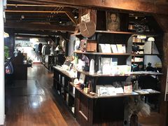 -良友书坊(安徽路店)