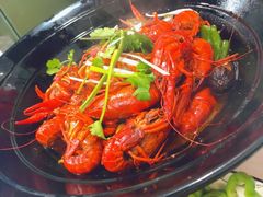 -虾弄弄海派小龙虾·牛羊蝎子火锅