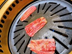 -炼火烤肉店