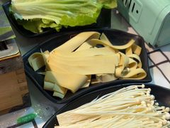 -云晓光头烧烤吧(德平路店)
