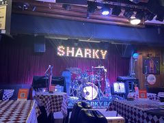 -鲨鱼美式餐厅酒吧Sharky