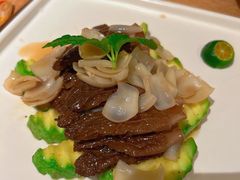 百合西葫芦炒羊肚菌-汝是素•文创素食馆(金月湾店)