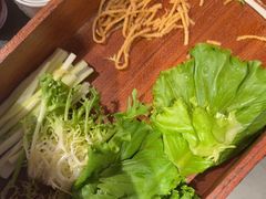 -五谷丰登农家院·地道胶东菜·海鲜烧烤(威海店)