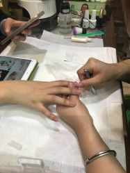 -孔雀手美甲美睫护理
