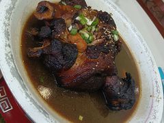 -老码头黑皮肘子锅包肉熏酱水饺(文政街店)