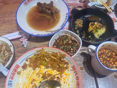 -怪噜范·老贵阳街头名小吃(鸿通城店)