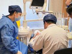 -上海仁爱医院口腔科 · 种植