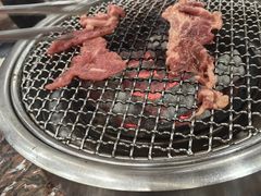 -啊美丽炭火烤肉(滑翔一店)