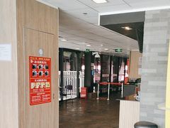 -麦当劳(国家体育场南路店)