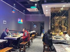 -老街烧烤大排档·地道湖北菜·龙虾馆(汉口火车站店)