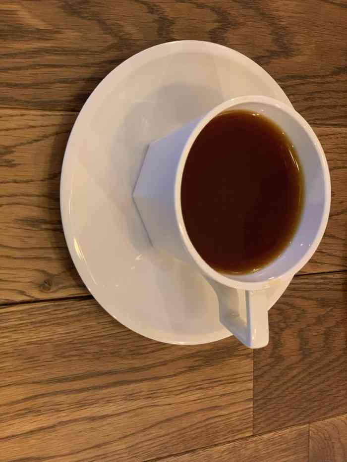 glitch coffee-"这是一家去一次还想去第二次的店 吧台出品.