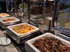 -南郊宾馆·风味自助餐厅·山东十六地市特色菜