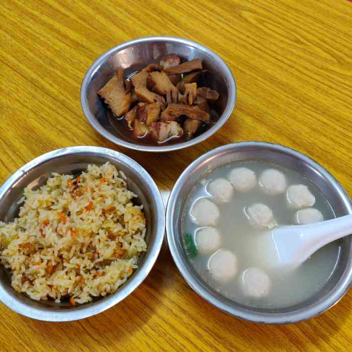 胭脂巷咸饭店-"好高好高绿头巾啰嗦舅妈叫我呼吸继续哭.