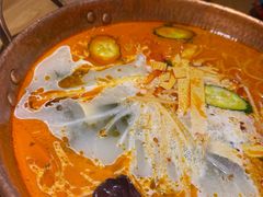 -洱火云南酸菜牛肉火锅(石景山当代商城店)