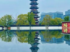 -龙华寺