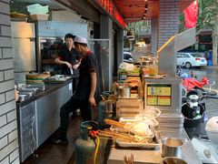 -老兰家传统烧烤炒菜泡馍(小南门店)