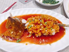 -品悦酒店(三林古镇店)