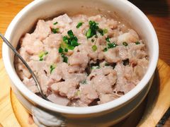 香芋蒸排骨-费大厨辣椒炒肉(万家丽一店)