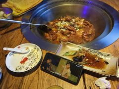 -山河屯铁锅炖鲜鹅·东北菜(开发区一店)