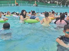 -欢乐水魔方水世界