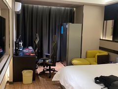 -爱电竞酒店(苏州石路地铁站山塘街店)