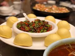 -万重锦·人文川菜馆(骡马市店)