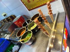 -八一路好吃街(雨田商务大厦店)