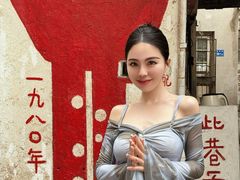 -溪岸路花鸟市场