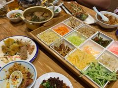 -怪噜范·老贵阳街头名小吃(汇金星力城店)