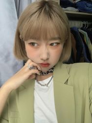 -AYO SALON