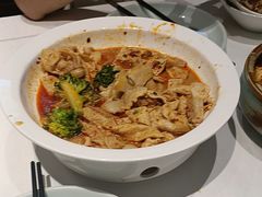 -江城小馆陕南妈妈菜·全球旅行餐厅(钟楼店)