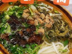 -花溪牛肉粉(八鸽岩店)