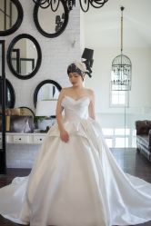 -纯色时光婚纱艺术馆WHITE