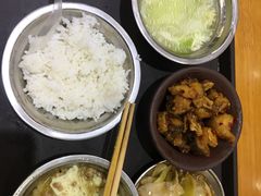 -华中科技大学东三学生食堂