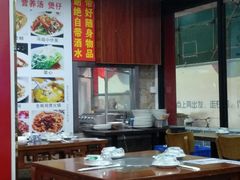 大堂-冯姐生蚝(迎宾广场店)