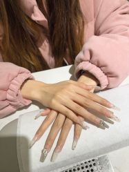 -艾珂·美甲美睫