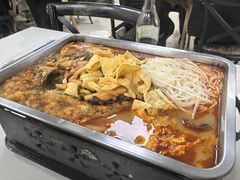 -在巷子里的烤肉店·螺蛳粉烤鱼·牛蛙(和美城店)